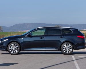 Kia Optima Sportswagon - Exterior 7